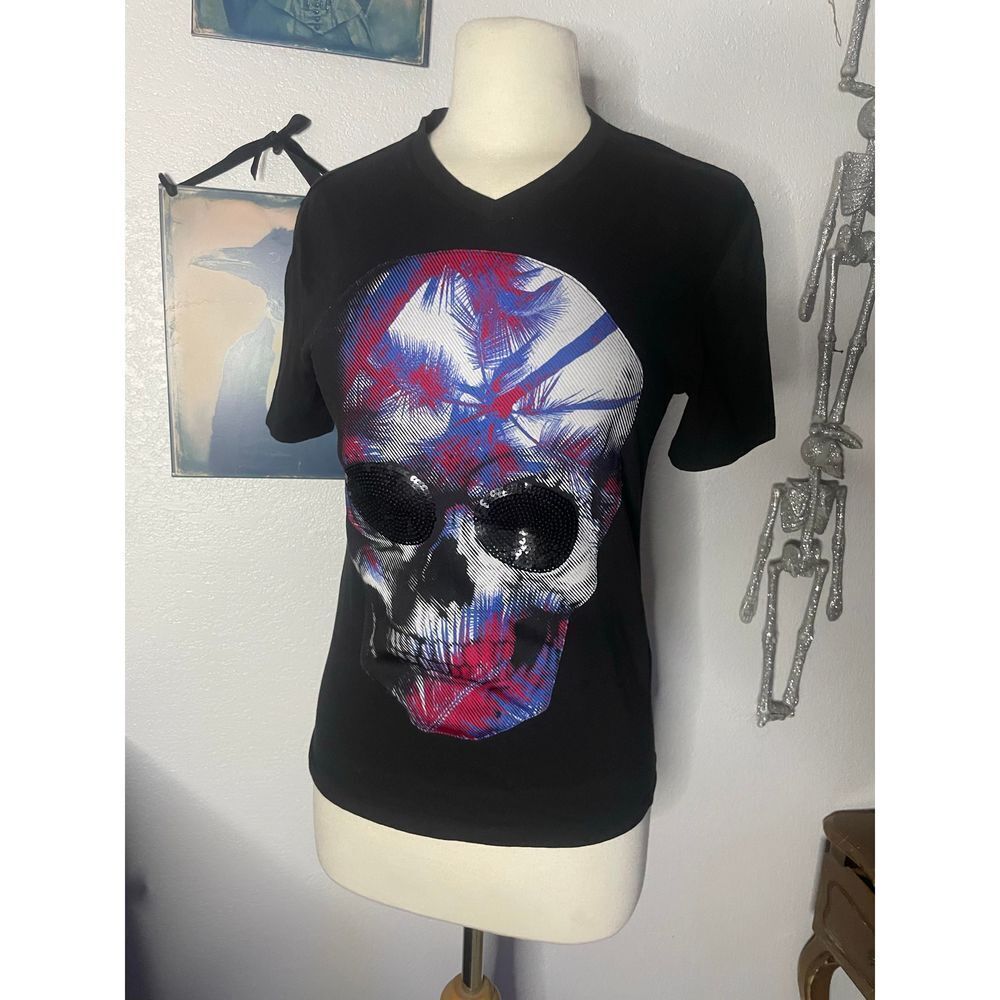 Inc skull vneck w  sequin eyes xs